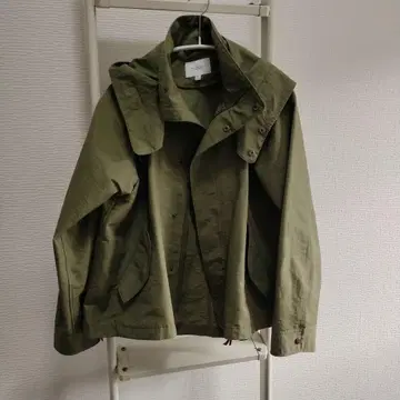미사용 유나이티드 애로우즈 카키 자켓