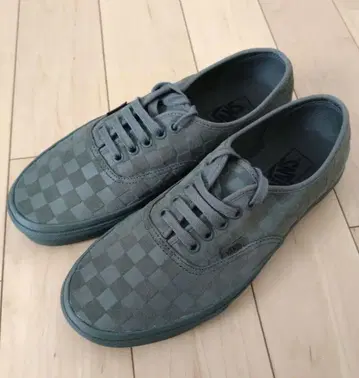 새상품 VANS 오센틱 MONOCHECKERBOARD 올리브