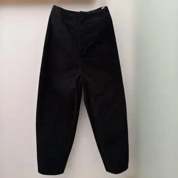 나곤스탠스 코쿤 팬츠 코튼 블랙