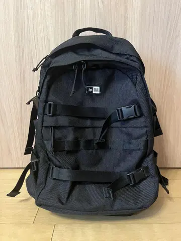 뉴에라 백팩 35L 블랙