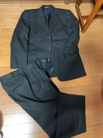 블랙 포멀 수트