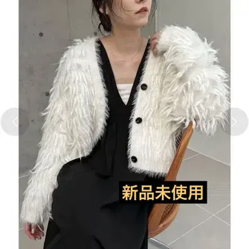 CAPRICIEUX LE'MAGE 프린지 V 가디건