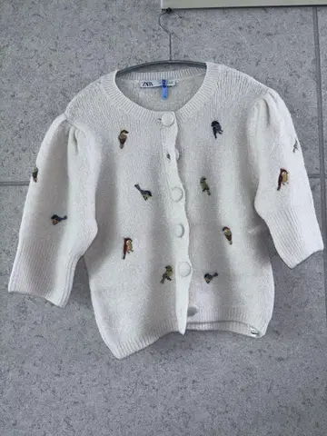 ZARA 새 자수 화이트 반소매 니트 가디건 M 자라