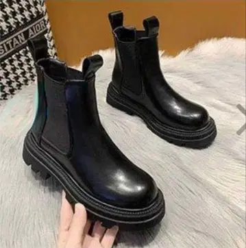 블랙 사이드 고어 부츠 통굽