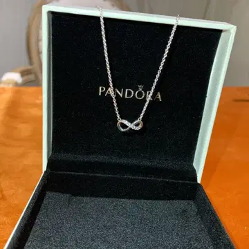 PANDORA 무한대 모티브 목걸이
