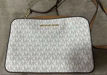 MICHAEL KORS MK 로고 숄더백