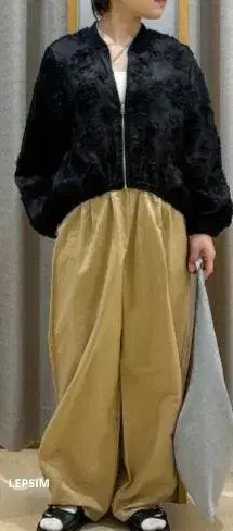 미사용 새상품 LEPSIM 레이스 블루종
