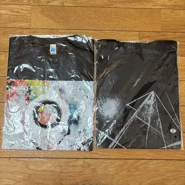 the HIATUS 투어 티셔츠 2개 세트 ( S 사이즈 )