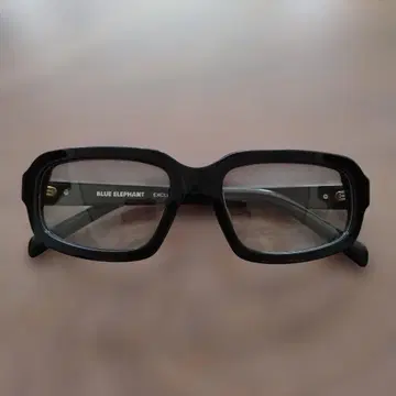 BLUE ELEPHANT 패션 안경 LALA black