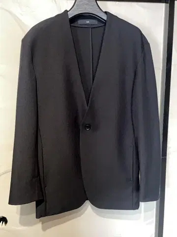 새상품급 MB 스탠다드 노카라 자켓 M 사이즈 블랙 MB