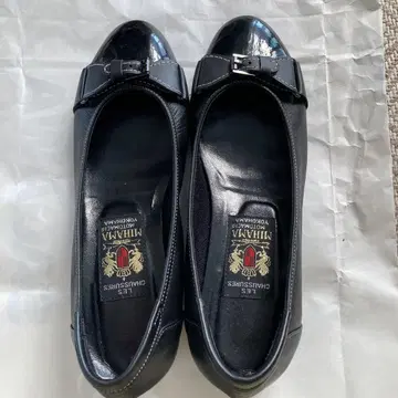 MIHAMA 블랙 리본 포함 발레 슈즈