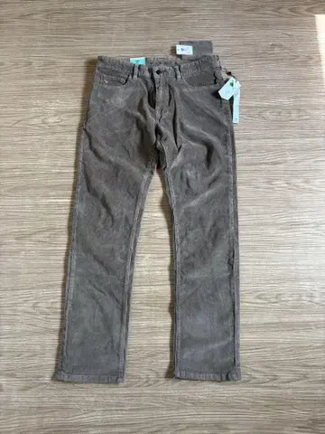 새상품 VISSLA 코듀로이 팬츠 32