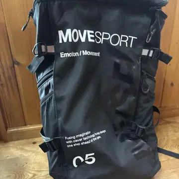 MOVE SPORT 05 블랙 백팩
