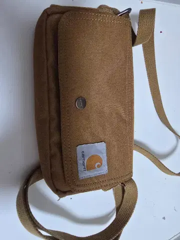 Carhartt 브라운 숄더백