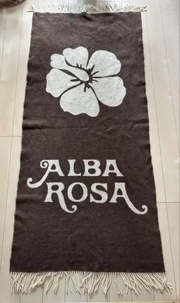 ALBA ROSA 하이비스커스 패턴 담요 브라운 (뒷면 아이보리)