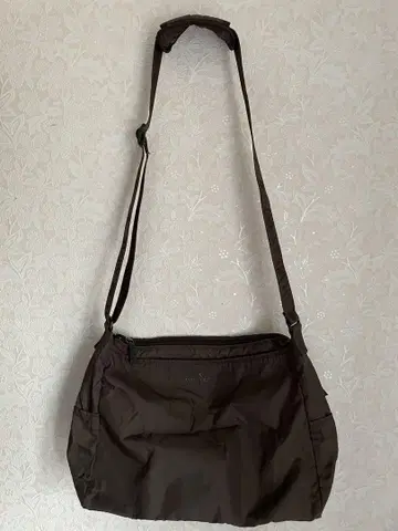 MARY QUANT 브라운 숄더백 파우치 포함