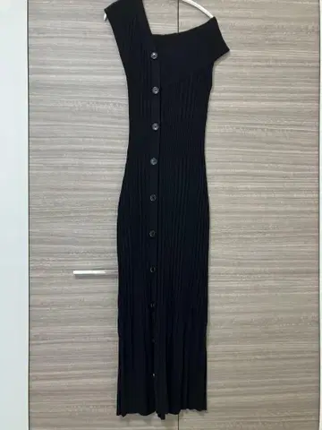 rielle riche 비대칭 롱 원피스 블랙