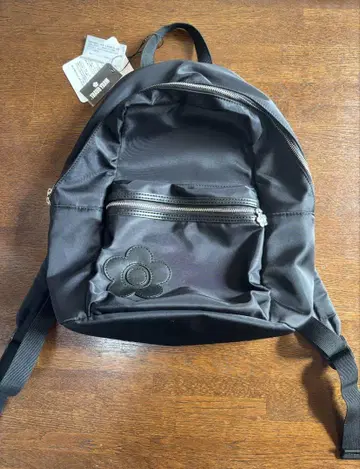 택 포함 새상품 MARY QUANT 블랙 백팩