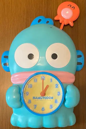 산리오 한교동 사유리 진자 시계