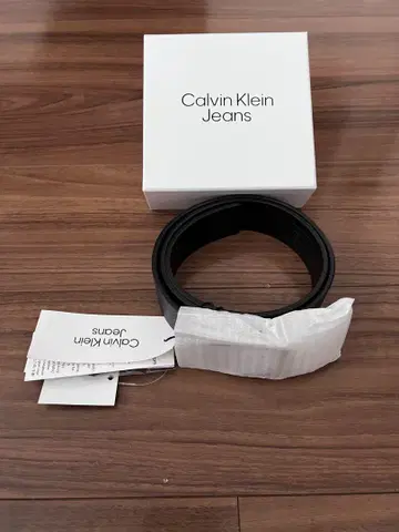 Calvin Klein Jeans 벨트 사이즈 75 다크 브라운 벨트