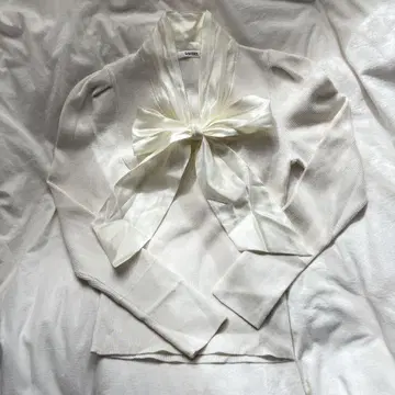 SNIDEL 스나이델 보타이 니트 풀오버