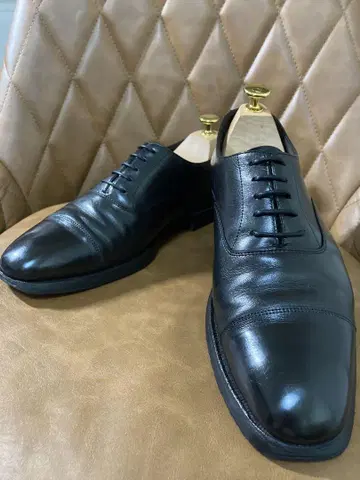 크로켓 & 존스 오드리 핸드 그레이드 블랙 6D 24.5cm