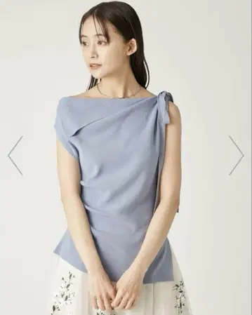 프레이 아이디 아지메 넥 드레이프 니트