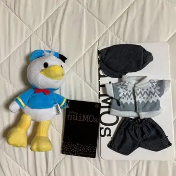 도널드 덕과 귀여운 의류 디즈니 누이모즈