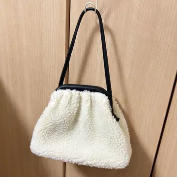 actus 보아 x 에코 가죽 가마구치 백