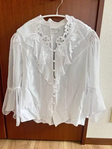 구제 의류 블라우스 화이트 펄 자수
