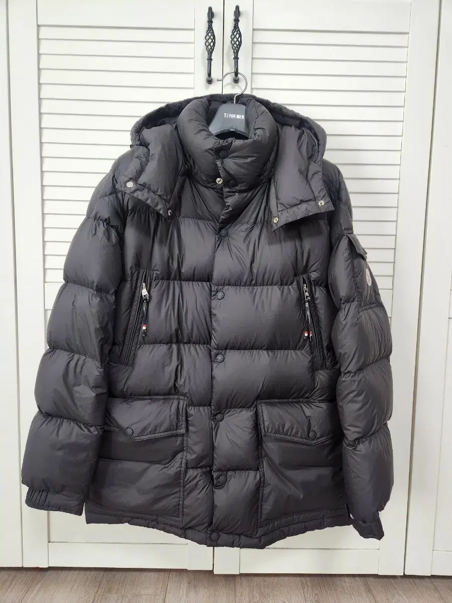 Men Moncler Jacket Moncler Clooney Moncler Clio Coat Online