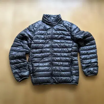 UNIQLO 그레이 울트라 라이트 다운 자켓 XL
