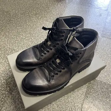 whoop de doo 클래스 가죽 부츠 40