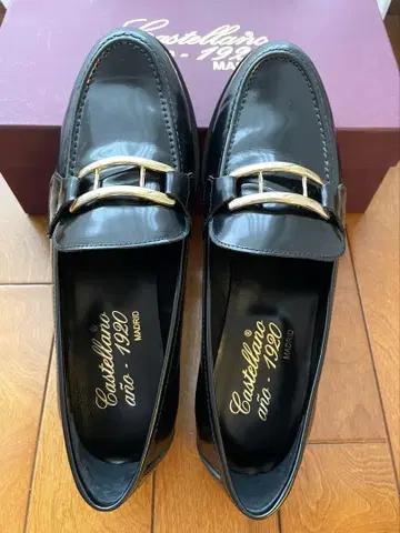 카스텔라노 블랙 로퍼 37