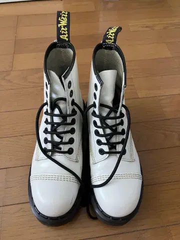 Dr.Martens 10홀 부츠 화이트 UK6: 25cm