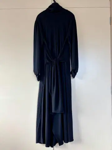 리츠코 시라하마 니트 롱 원피스 언심메트리 백리본 블랙