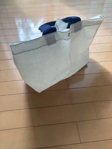 에르베샤 펠리에 비닐 토트백