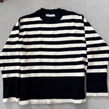 ZARA 스트라이프 긴팔 니트 스웨터 S 사이즈