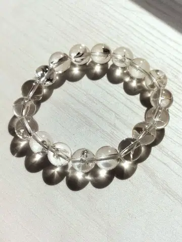 아이리스 쿼츠 10mm 팔찌 전체 길이 약 17.5cm