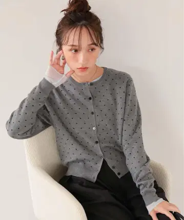 새상품 titivite 도트 자카드 니트 가디건 그레이
