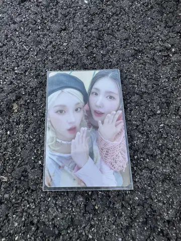 i-dle 아이-들 고베 회장 한정판 CD 특전 트레이딩 카드 슈화 미연