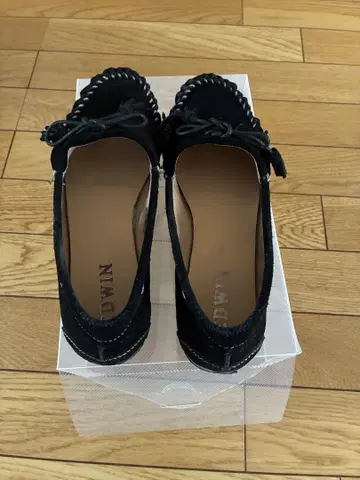 EDWIN 블랙 플랫슈즈