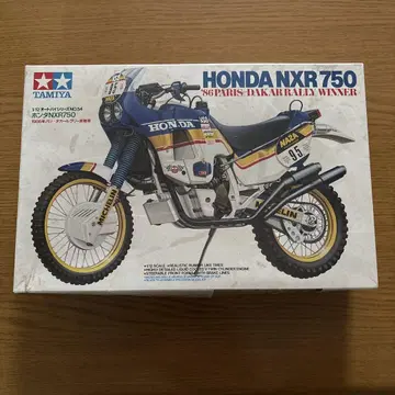 TAMIYA HONDA NXR 750 1986 다카르