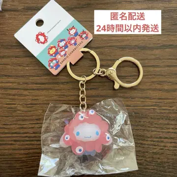 미야쿠미야쿠 콜라보 클리어 컬러 시나모롤 키링 시나몬