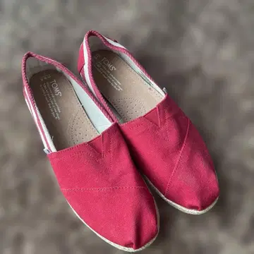 미사용품 TOMS 톰즈 레드 슬립온 W8