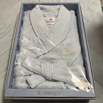 YUMI KATSURA 블루 목욕 가운