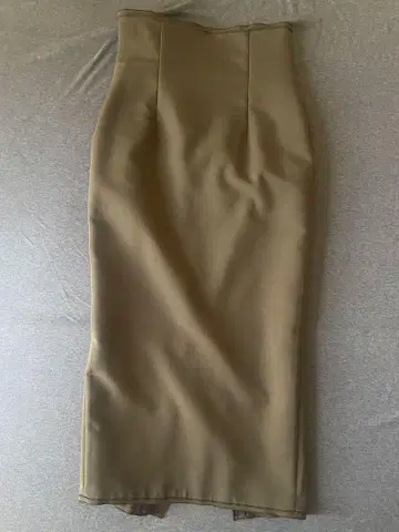 [ 하세가와 쿄코 씨 콜라보 ] 백 ZIP 펜슬 스커트