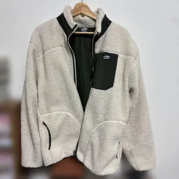 OUTDOOR 플리스 자켓 X-LARGE 크림 블랙