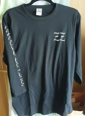 RIZE EZ 로고 블랙 T셔츠 M