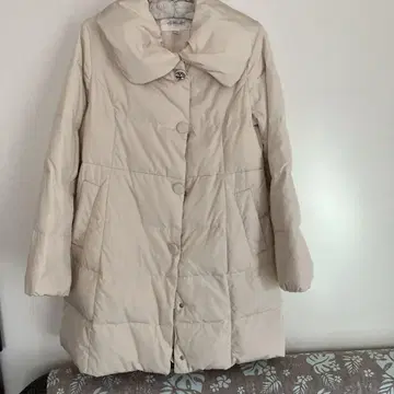 JILL STUART 아이보리 다운 자켓
